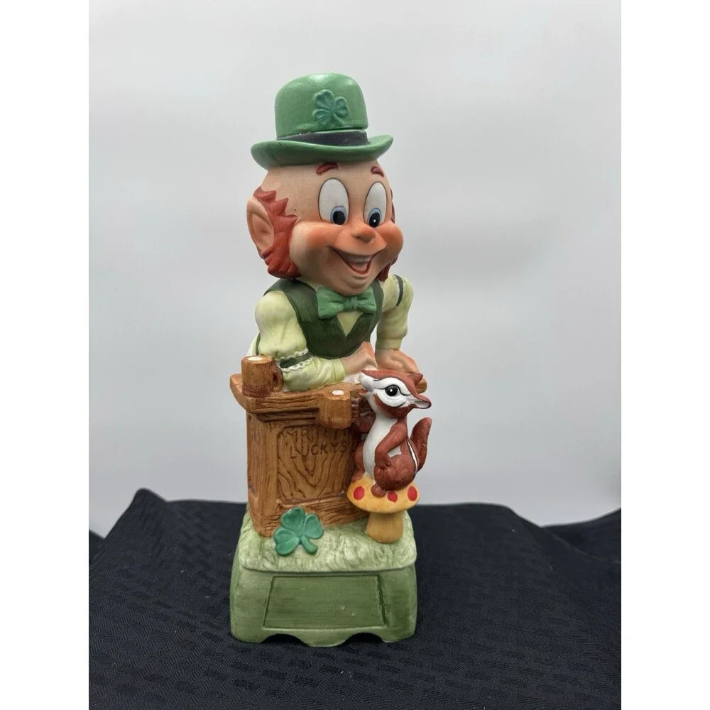 Hoffman Distilling Co. Mr. Lucky Series Decanter – Mr. Bartender – 1975–Musical